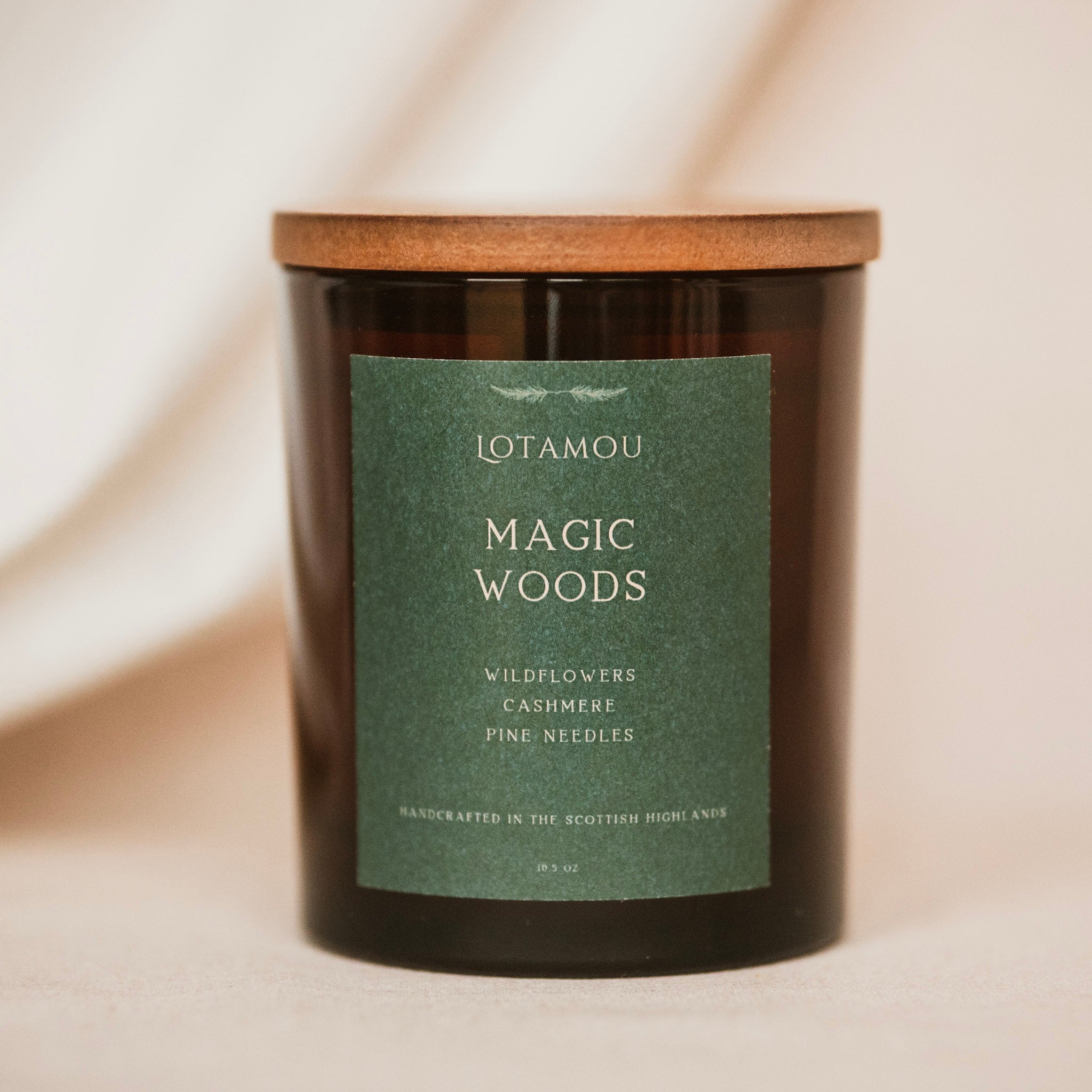 Natural soy candle, scented with the fragrance of Enchanted Forest. Wooden wick and silicone-free lid.