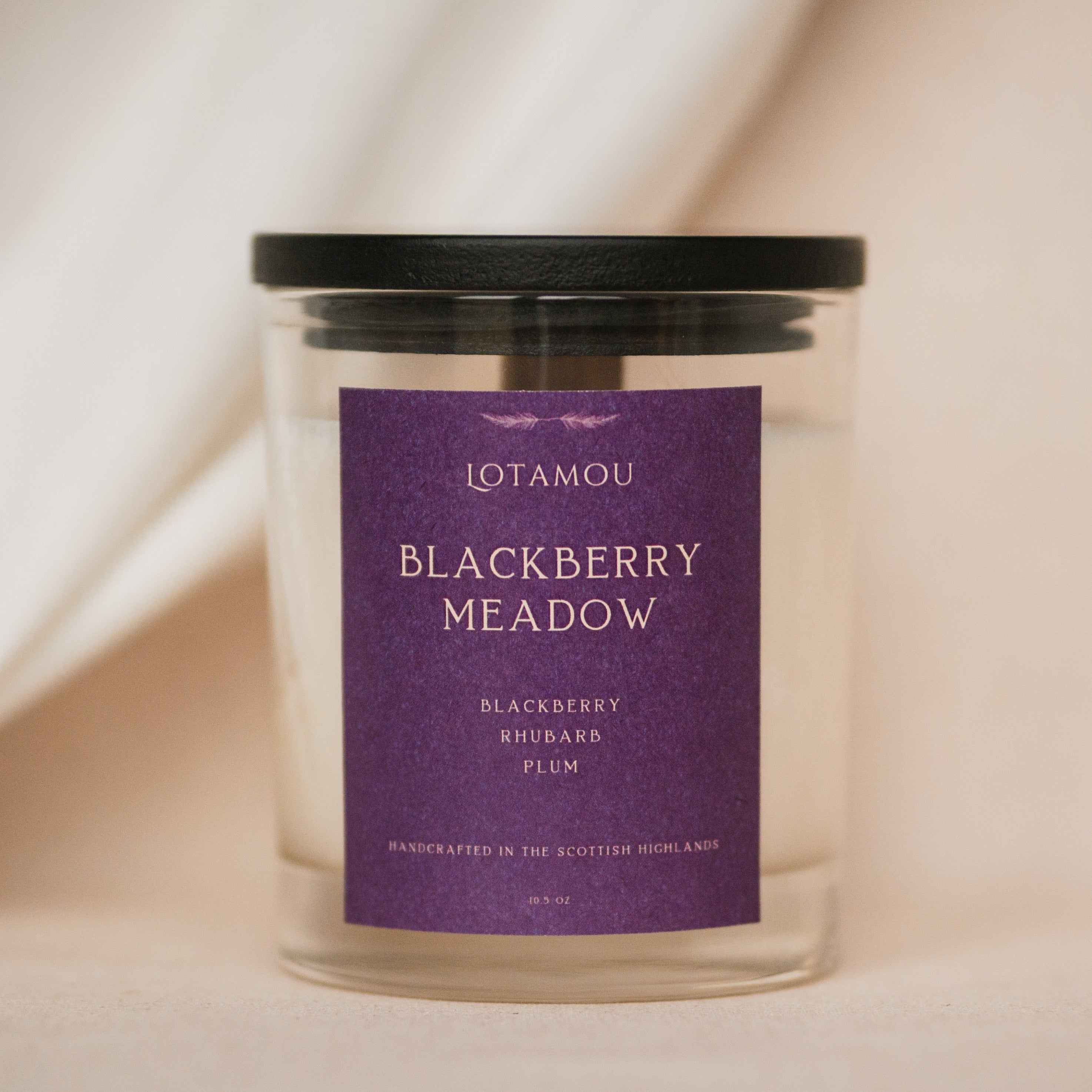 Scented candle in jar with the silicone-free wooden lid. 100% natural soy wax candle with wooden wick. Hand poured in Scottish Highlands. Vegan friendly